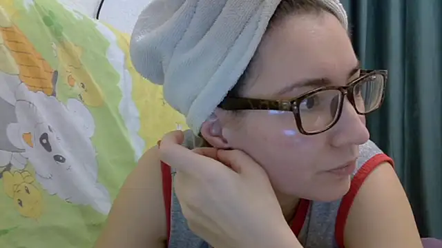 Ashleyspice online show from 12/31/24, 07:42