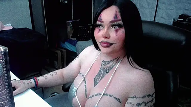 sheylagoddess11 online show from 11/01/25, 07:32