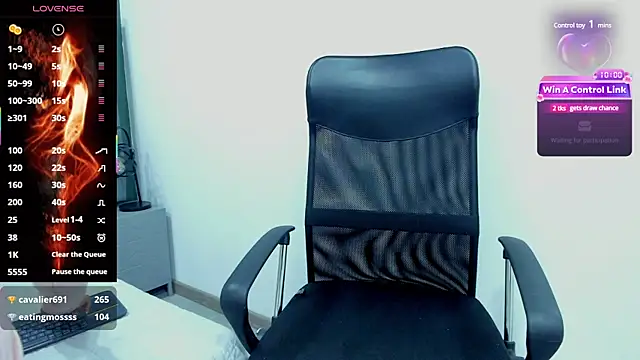 Snapshot of Tracy_lambo chatting on 03/05/25, 10:33 Tracy lambo online show from 03/05/25, 10:33