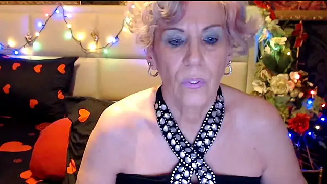 Snapshot of HappyWomanOn chatting on 01/26/25, 07:09 HappyWomanOn online show from 01/26/25, 07:09