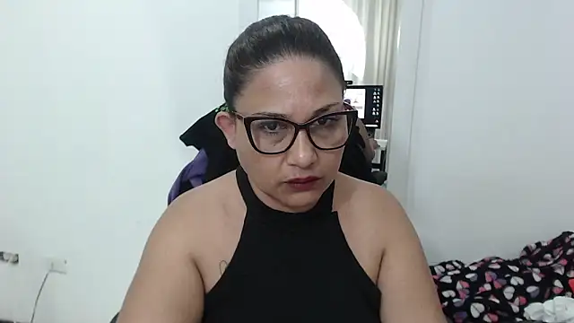 Katha Marck online show from 10/12/25, 06:45