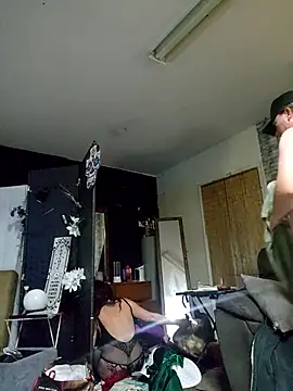 Hotredheadandtoungelasher online show from 10/30/25, 06:15