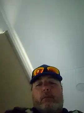 Hotredheadandtoungelasher online show from 10/30/25, 06:52