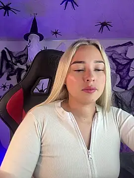 Irisweet  online show from 10/29/25, 10:17