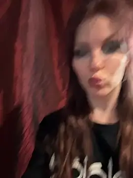 courtneyoccult online show from 10/12/25, 09:14