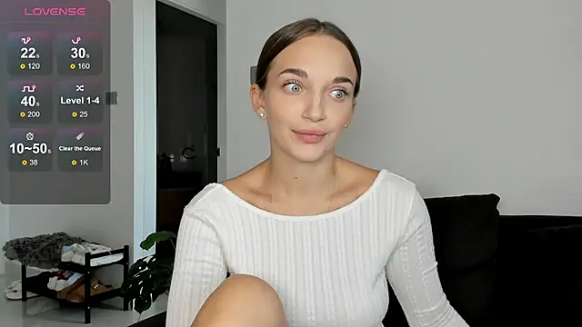 minimaya online show from 01/25/25, 06:23