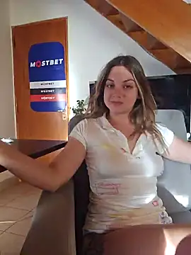 Snapshot of Elnonoykeila77 chatting on 01/21/25, 11:02 Elnonoykeila77 online show from 01/21/25, 11:02