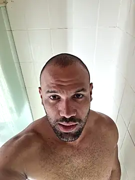 Snapshot of anthonylatynxd chatting on 09/15/25, 04:18 anthonylatynxd online show from 09/15/25, 04:18