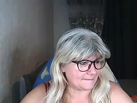 Diana 49 online show from 11/06/25, 06:53