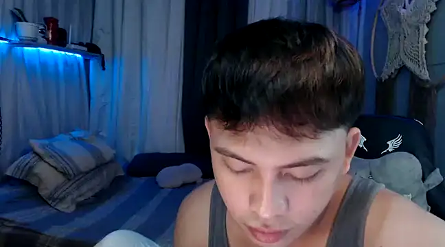 Snapshot of princeJayX chatting on 01/13/25, 04:19 princeJayX online show from 01/13/25, 04:19