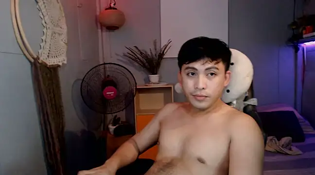 Snapshot of princeJayX chatting on 03/11/25, 08:30 princeJayX online show from 03/11/25, 08:30