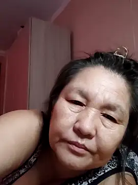 Snapshot of Zulfiya_Bruce chatting on 11/11/25, 05:29 Zulfiya Bruce online show from 11/11/25, 05:29