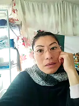 Snapshot of LaInsaciableIntensa chatting on 02/02/25, 04:54 LaInsaciableIntensa online show from 02/02/25, 04:54