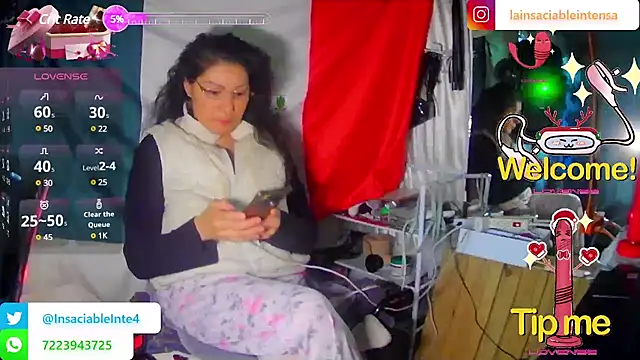 Snapshot of LaInsaciableIntensa chatting on 03/06/25, 12:52 LaInsaciableIntensa online show from 03/06/25, 12:52