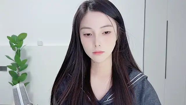 HaagenDazs  online show from 10/18/25, 12:06