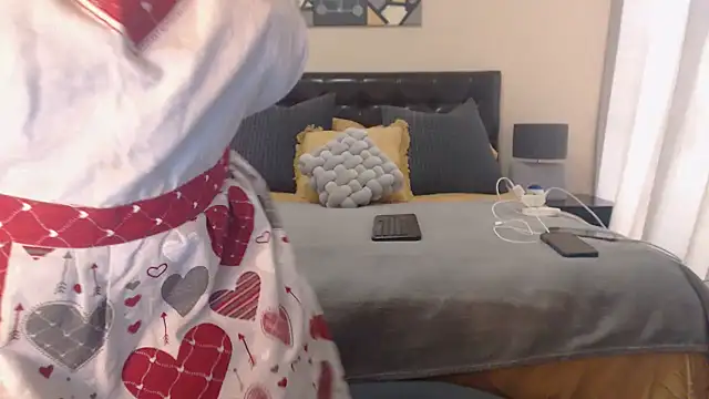 Creamyass22 online show from 12/14/24, 10:13