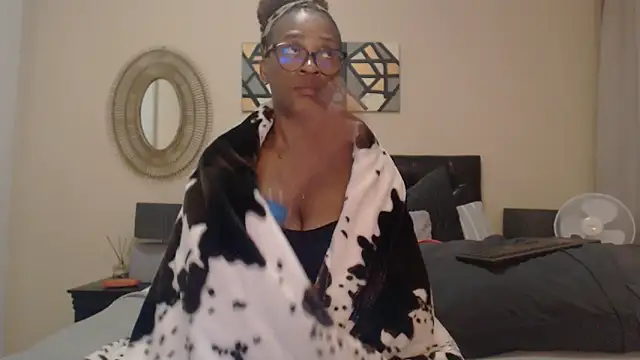 Creamyass22 online show from 01/17/25, 07:27