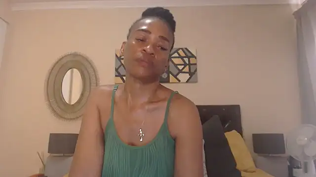 Creamyass22 online show from 03/18/25, 02:37