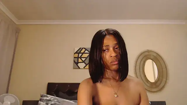 Creamyass22 online show from 09/30/25, 05:51