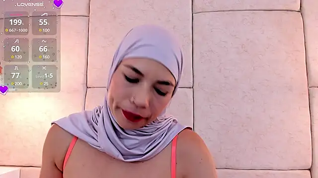 aisha vs online show from 02/08/25, 03:10