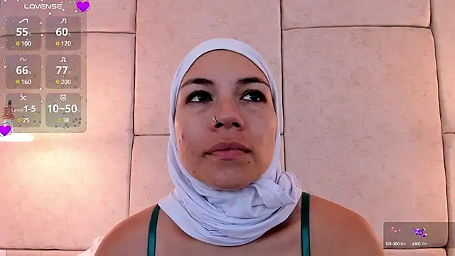 aisha vs online show from 02/28/25, 11:58