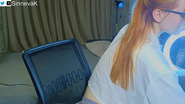 sinteas online show from 01/11/25, 03:20