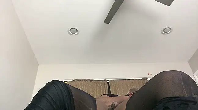 Londonfrotadejr online show from 02/23/25, 05:07