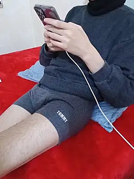 arabqueen online show from 11/11/25, 08:31