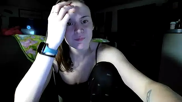Snapshot of xodana chatting on 10/09/25, 02:42 xodana online show from 10/09/25, 02:42