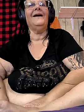 davisdesiresxh online show from 10/03/25, 02:14