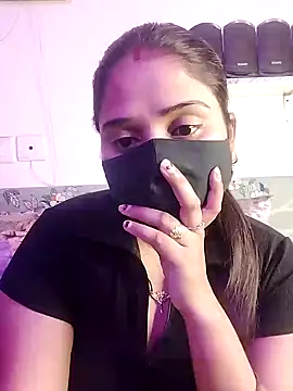 Snapshot of Janhvi_Bhabhi chatting on 01/26/25, 06:48 Janhvi Bhabhi online show from 01/26/25, 06:48