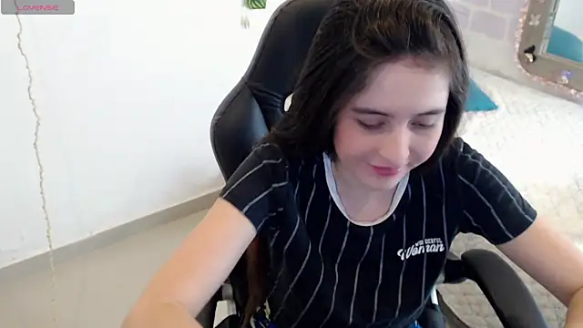 tania sweet   online show from 02/01/25, 04:11