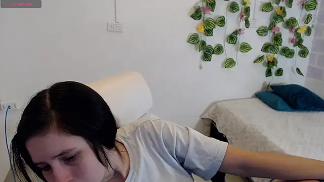 tania sweet   online show from 10/09/25, 03:21