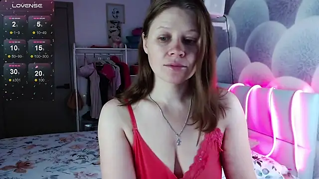 alekasamui online show from 10/15/25, 12:55