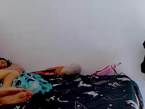 Snapshot of LAICK_01 chatting on 12/08/24, 05:22 LAICK 01 online show from 12/08/24, 05:22