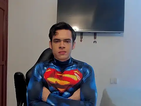 Snapshot of Lucian_Gomez_ chatting on 10/26/25, 01:22 Lucian Gomez online show from 10/26/25, 01:22