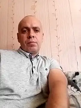 Snapshot of Robertvirt chatting on 09/14/25, 12:48 Robertvirt online show from 09/14/25, 12:48