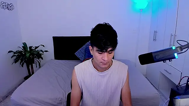 Eiden allenx online show from 02/06/25, 02:58