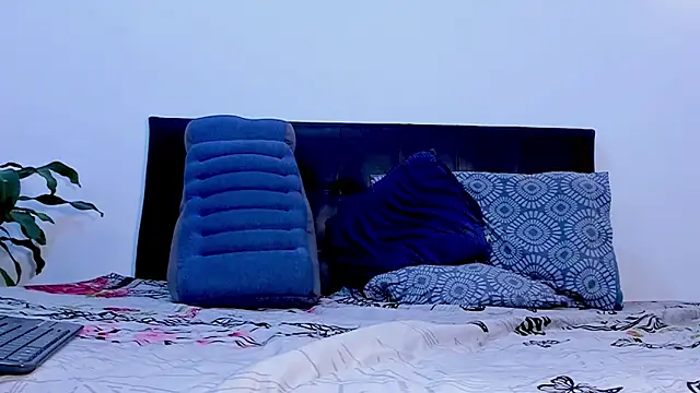 Eiden allenx online show from 02/18/25, 06:04