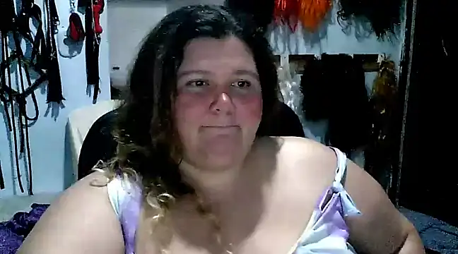 Snapshot of squirt322bbw chatting on 01/23/25, 04:41 squirt322bbw online show from 01/23/25, 04:41