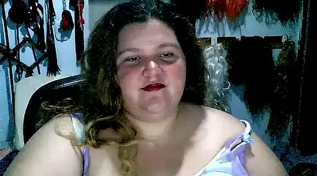 Snapshot of squirt322bbw chatting on 01/28/25, 08:47 squirt322bbw online show from 01/28/25, 08:47