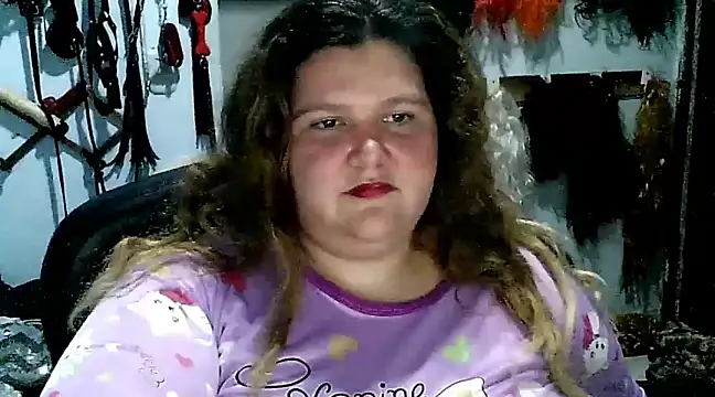 Snapshot of squirt322bbw chatting on 02/18/25, 02:59 squirt322bbw online show from 02/18/25, 02:59