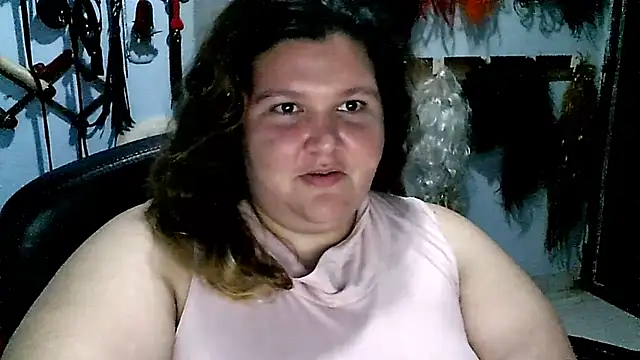 Snapshot of squirt322bbw chatting on 02/20/25, 07:30 squirt322bbw online show from 02/20/25, 07:30