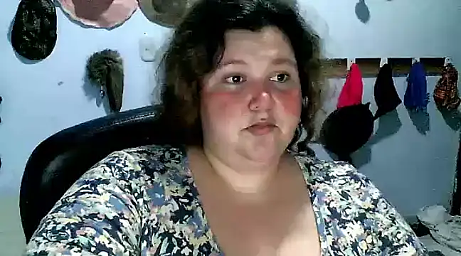 Snapshot of squirt322bbw chatting on 03/20/25, 09:13 squirt322bbw online show from 03/20/25, 09:13