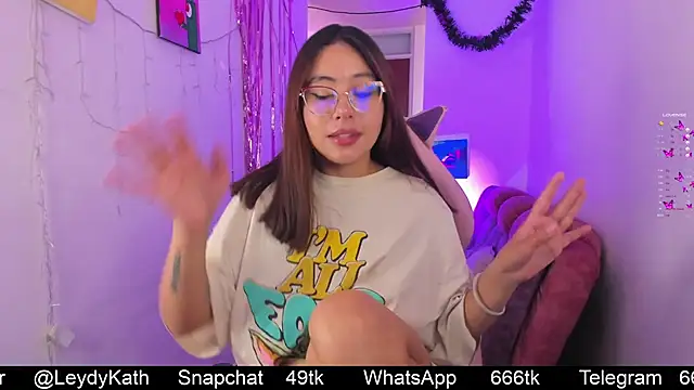 Snapshot of Nasha_abby chatting on 12/10/24, 02:06 Nasha abby online show from 12/10/24, 02:06