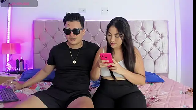 Snapshot of Harry_And_Girls chatting on 03/07/25, 05:08 Harry And Girls online show from 03/07/25, 05:08