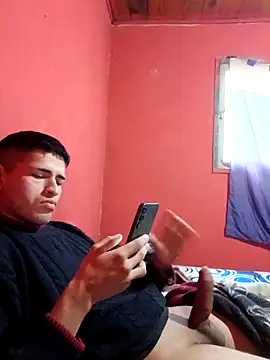 Snapshot of ynose2 chatting on 10/27/25, 01:59 ynose2 online show from 10/27/25, 01:59