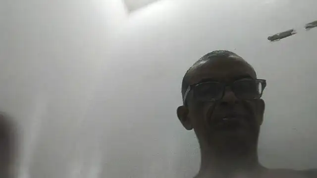 Snapshot of jrfm14 chatting on 09/29/25, 02:16 jrfm14 online show from 09/29/25, 02:16