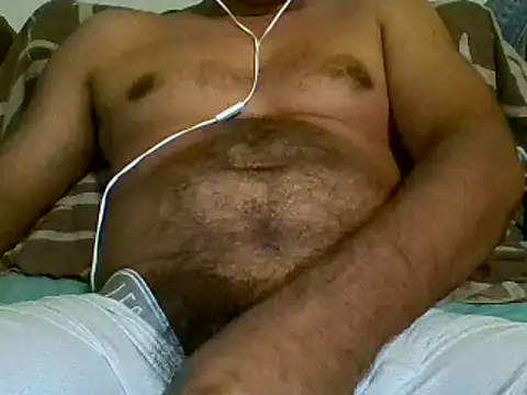 Snapshot of bbccol1 chatting on 09/22/25, 03:30 bbccol1 online show from 09/22/25, 03:30