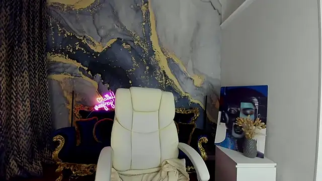 Snapshot of CassandraGood chatting on 03/16/25, 06:42 CassandraGood online show from 03/16/25, 06:42